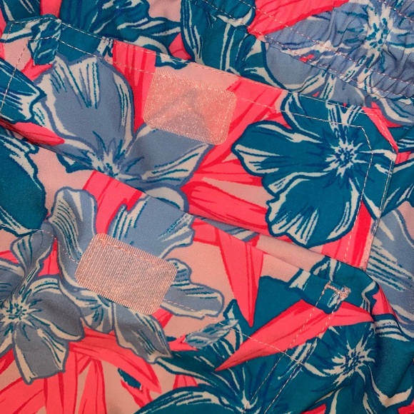 NEW TAGS VINEYARD VINES Tropical men’s swimtrunks swimsuit size XXL - Picture 4 of 14